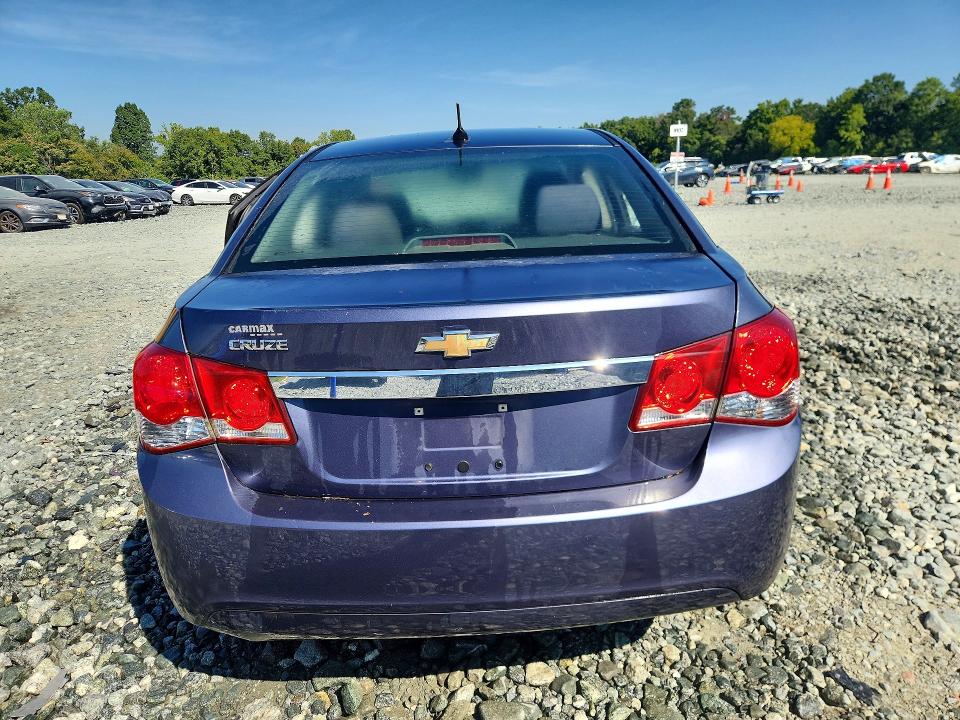 2014 Chevrolet Cruze მანქანა იყიდება აუქციონზე, vin: 1G1PA5SG9E7347837, აუქციონის ნომერი: 68927206