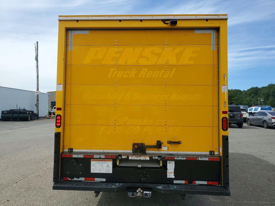 2022 Ford Econoline მანქანა იყიდება აუქციონზე, vin: 1FDWE3FN4NDC04196, აუქციონის ნომერი: 70526986