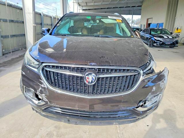 71111206 :رقم المزاد ، 5GAERBKW1JJ217319 vin ، 2018 Buick Enclave مزاد بيع