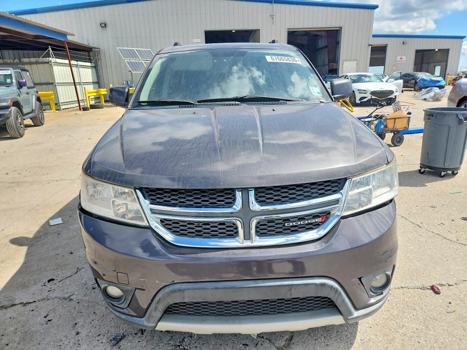 67665836 :رقم المزاد ، 3C4PDCBG2ET244032 vin ، 2014 Dodge Journey مزاد بيع