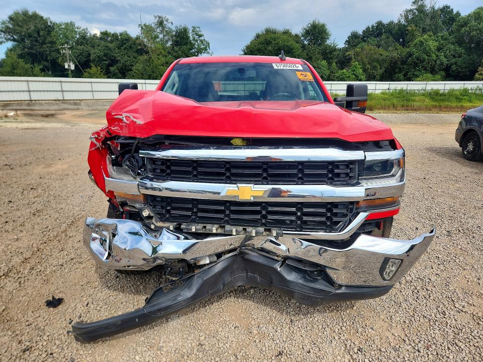 Продажа на аукционе авто 2018 Chevrolet Silverado, vin: 3GCUKREC4JG183872, номер лота: 67505026