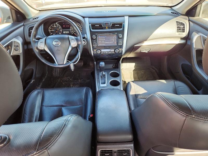 Продажа на аукционе авто 2015 Nissan Altima, vin: 1N4AL3AP0FN365773, номер лота: 69603666