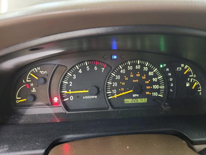 69872006 :رقم المزاد ، 5TBRT3818YS055519 vin ، 2000 Toyota Tundra مزاد بيع