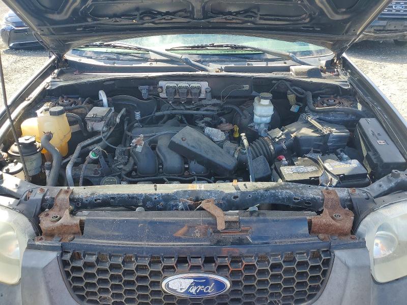 67681606 :رقم المزاد ، 1FMYU93196KA28582 vin ، 2006 Ford Escape مزاد بيع