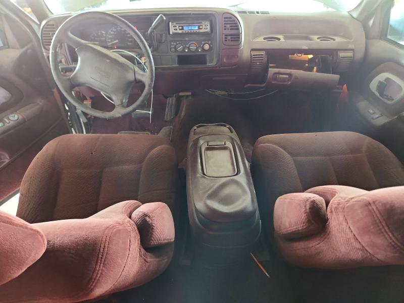 1995 Gmc Suburban მანქანა იყიდება აუქციონზე, vin: 1GKEC16K4SJ727798, აუქციონის ნომერი: 67334446