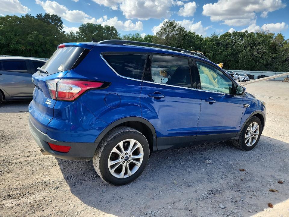 Продажа на аукционе авто 2018 Ford Escape, vin: 1FMCU0HD2JUB24270, номер лота: 69217626