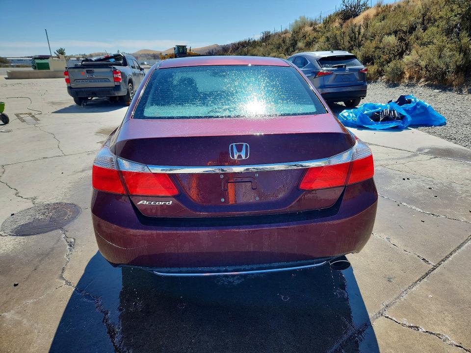 Продажа на аукционе авто 2014 Honda Accord, vin: 1HGCR2F38EA272704, номер лота: 67842986