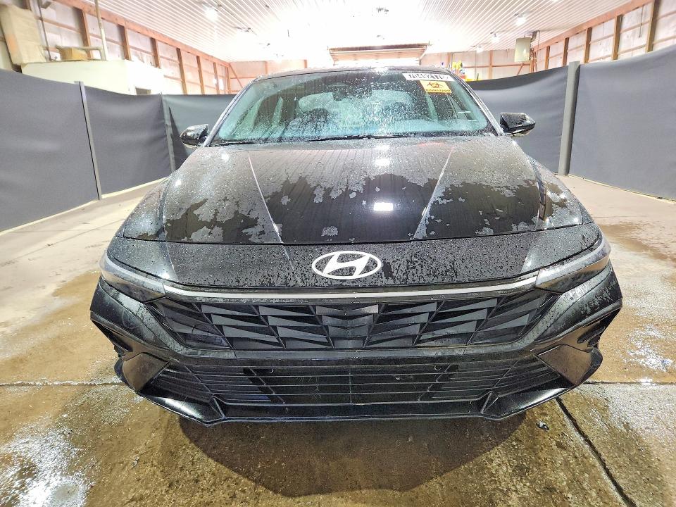 2026 Hyundai Elantra მანქანა იყიდება აუქციონზე, vin: KMHLM4DG0TU249715, აუქციონის ნომერი: 70492176