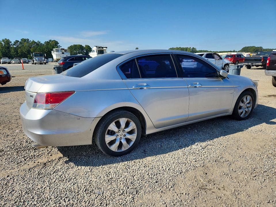 2008 Honda Accord მანქანა იყიდება აუქციონზე, vin: 1HGCP36848A070535, აუქციონის ნომერი: 70889416
