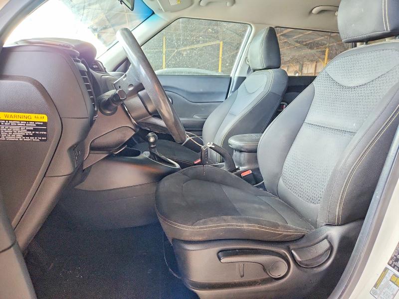 2014 Kia Soul მანქანა იყიდება აუქციონზე, vin: KNDJP3A56E7718243, აუქციონის ნომერი: 67978806