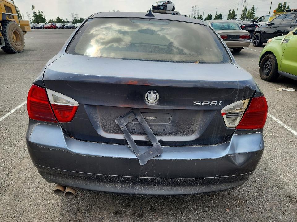 2007 Bmw 328 მანქანა იყიდება აუქციონზე, vin: WBAVC53597FZ75540, აუქციონის ნომერი: 69798236