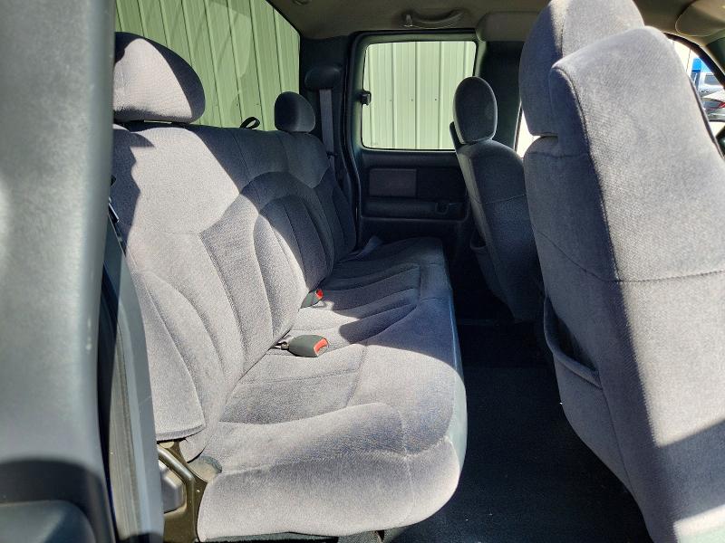 68817156 :رقم المزاد ، 2GTEC19V721151152 vin ، 2002 Gmc New Sierra مزاد بيع