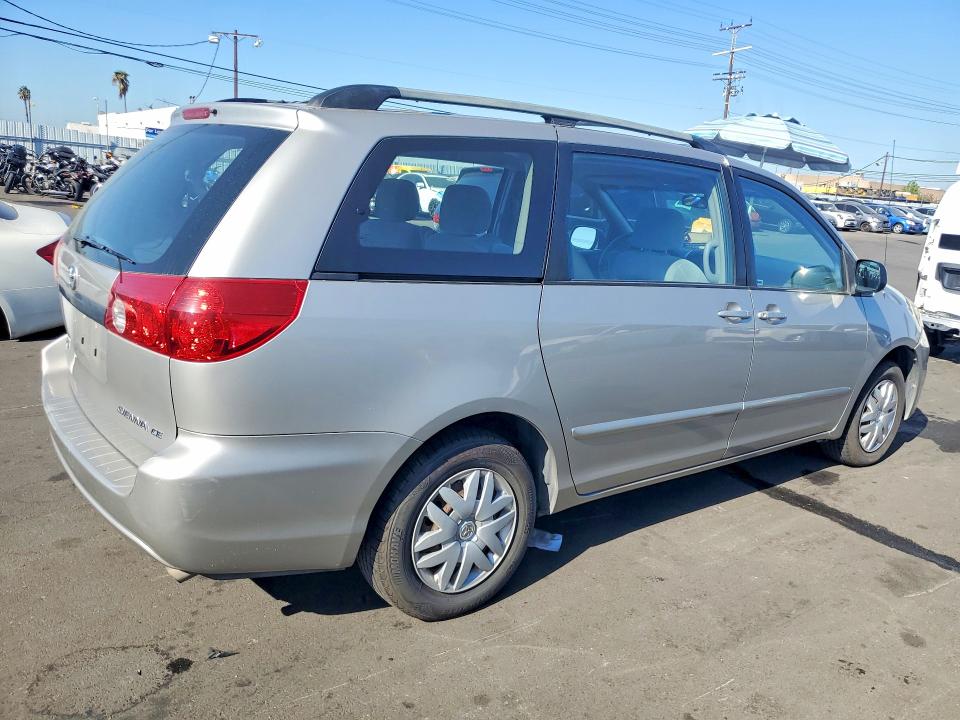 2006 Toyota Sienna მანქანა იყიდება აუქციონზე, vin: 5TDZA23C66S452563, აუქციონის ნომერი: 70312656