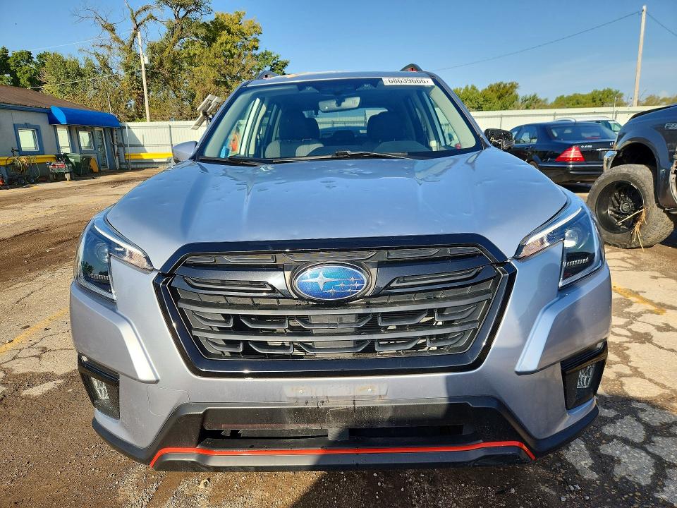 Продажа на аукционе авто 2022 Subaru Forester, vin: JF2SKAJC9NH512965, номер лота: 68639666