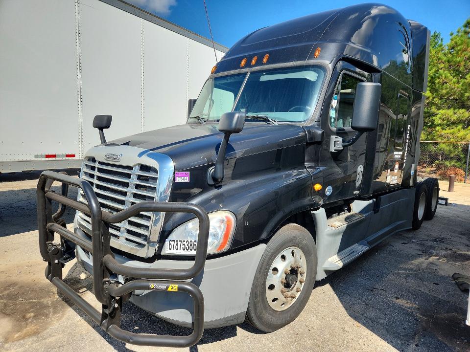 Продажа на аукционе авто 2014 Freightliner Cascadia 125, vin: 1FUJGLD53ELFK3649, номер лота: 67875386