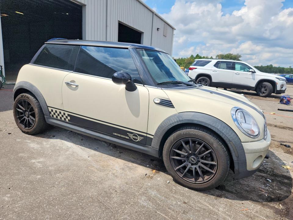Продажа на аукционе авто 2009 Mini Cooper, vin: WMWMF33559TU75225, номер лота: 70026126