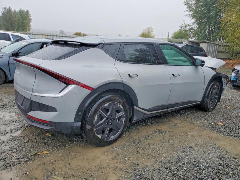 69613136 :رقم المزاد ، 5XYC3DJC1SG007704 vin ، 2025 Kia Ev6 مزاد بيع
