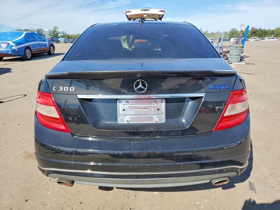 2010 Mercedes-benz C მანქანა იყიდება აუქციონზე, vin: WDDGF8BB1AR131046, აუქციონის ნომერი: 70704706