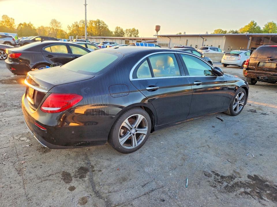 Продажа на аукционе авто 2017 Mercedes-benz E, vin: WDDZF4KB6HA167972, номер лота: 67822866