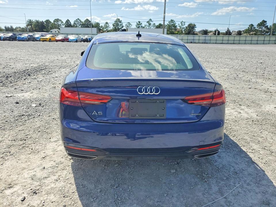 2021 Audi A5 მანქანა იყიდება აუქციონზე, vin: WAUDACF5XMA044698, აუქციონის ნომერი: 69498676