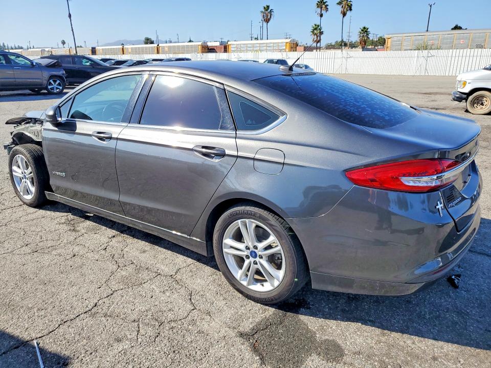 Продаж на аукціоні авто 2018 Ford Fusion, vin: 3FA6P0LU6JR163196, номер лоту: 69618756