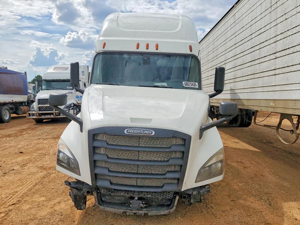 2019 Freightliner Cascadia 126 მანქანა იყიდება აუქციონზე, vin: 3AKJHHDRXKSKB3861, აუქციონის ნომერი: 68675436