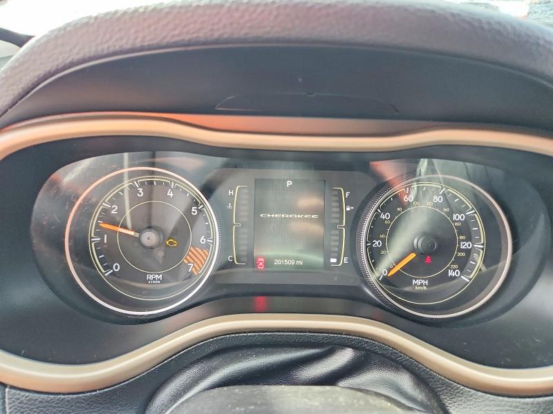 71084566 :رقم المزاد ، 1C4PJLAB0FW573063 vin ، 2015 Jeep Cherokee مزاد بيع
