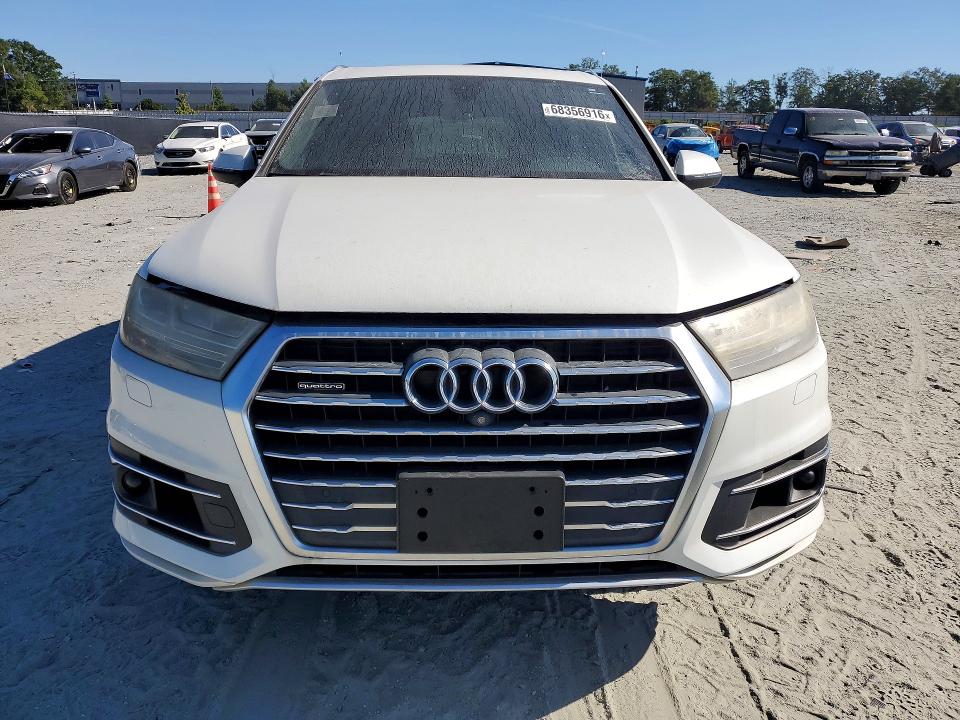 Продажа на аукционе авто 2017 Audi Q7, vin: WA1LAAF70HD024897, номер лота: 68356916