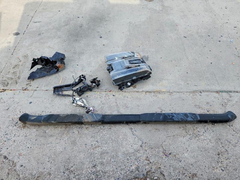 69908156 :رقم المزاد ، 1GCRYDEKXLZ147105 vin ، 2020 Chevrolet Silverado مزاد بيع