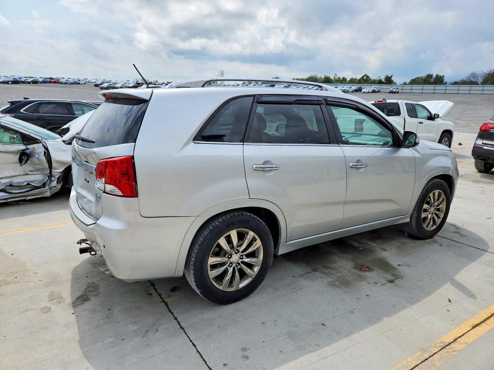 68635276 :رقم المزاد ، 5XYKW4A26CG213323 vin ، 2012 Kia Sorento مزاد بيع