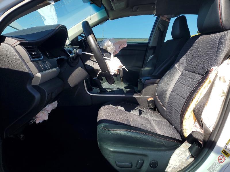 69229576 :رقم المزاد ، 4T1BF1FK9FU951476 vin ، 2015 Toyota Camry مزاد بيع