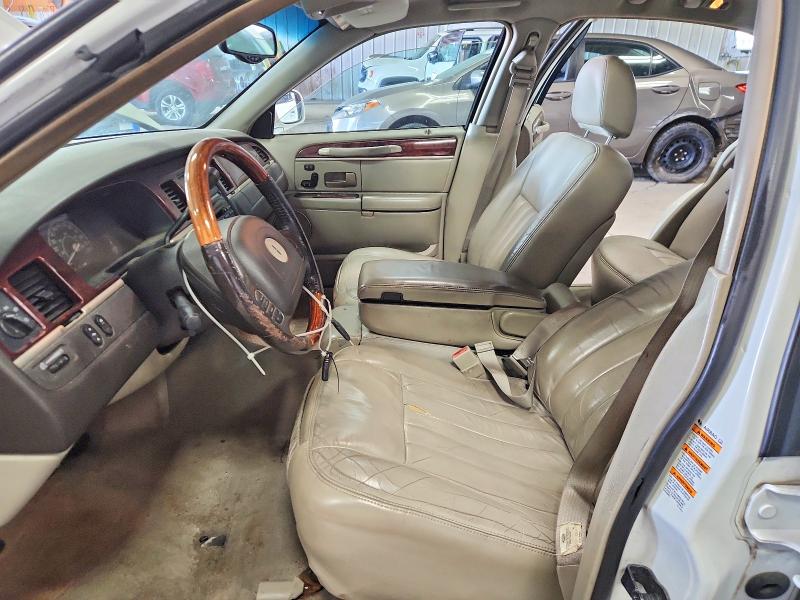 Продажа на аукционе авто 2003 Lincoln Town Car, vin: 1LNHM82W53Y620349, номер лота: 63919836