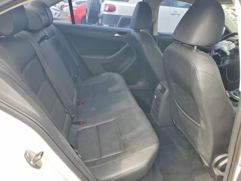 2011 Volkswagen Jetta მანქანა იყიდება აუქციონზე, vin: 3VWDZ7AJ9BM373915, აუქციონის ნომერი: 69030156