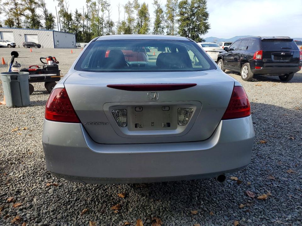 68074126 :رقم المزاد ، 1HGCM56426A170969 vin ، 2006 Honda Accord مزاد بيع