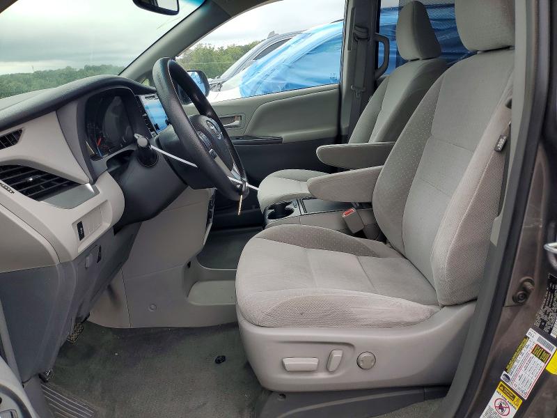 Продажа на аукционе авто 2015 Toyota Sienna, vin: 5TDKK3DC8FS580015, номер лота: 69937836