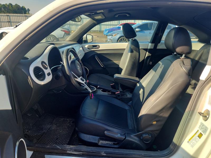 69774606 :رقم المزاد ، 3VWHP7AT6CM638431 vin ، 2012 Volkswagen Beetle مزاد بيع