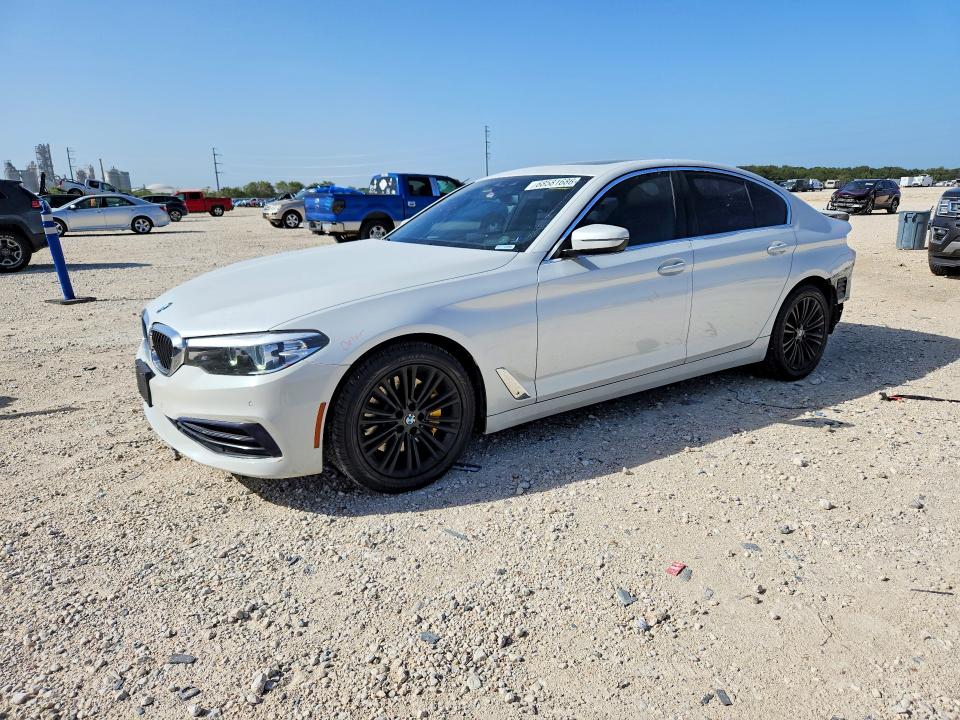 68581686 :رقم المزاد ، WBAJA7C5XKWW07957 vin ، 2019 Bmw 530 مزاد بيع