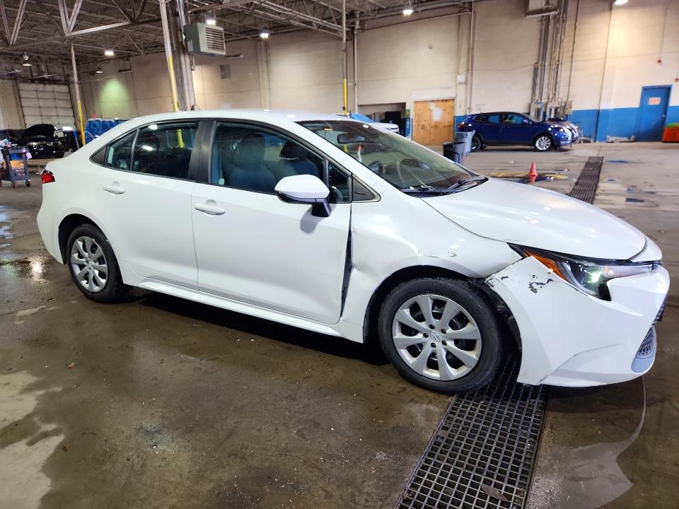 68296696 :رقم المزاد ، 5YFEPMAE8MP204821 vin ، 2021 Toyota Corolla مزاد بيع