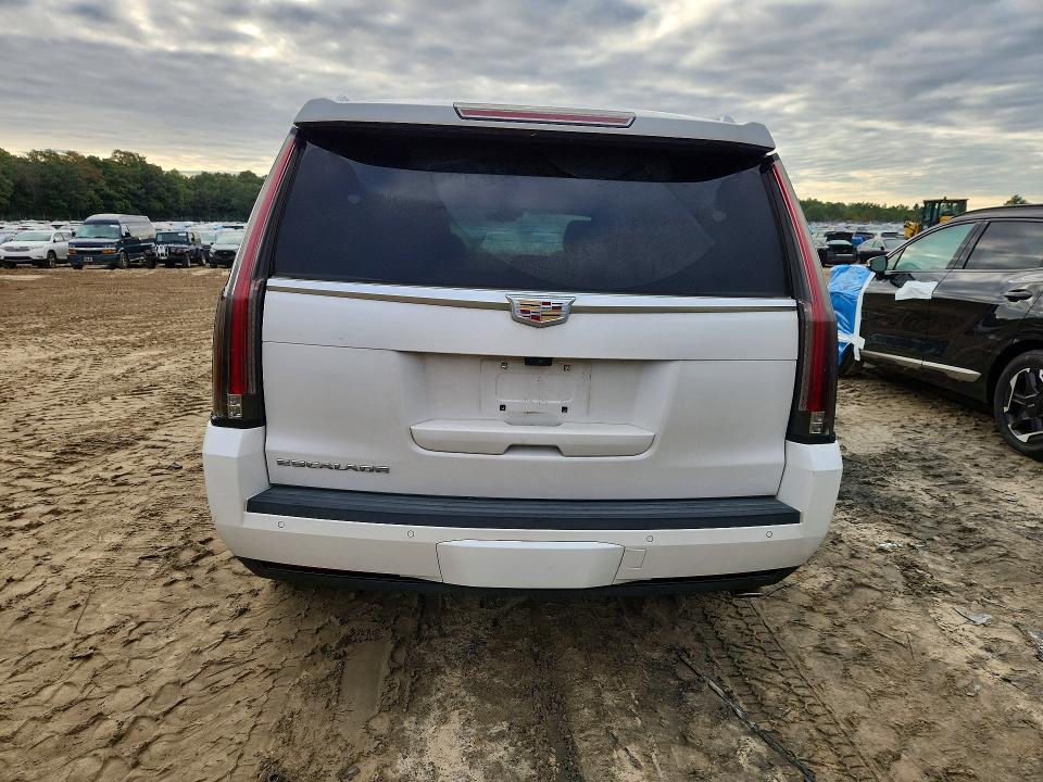 Продажа на аукционе авто 2017 Cadillac Escalade, vin: 1GYS4BKJXHR383459, номер лота: 70044426