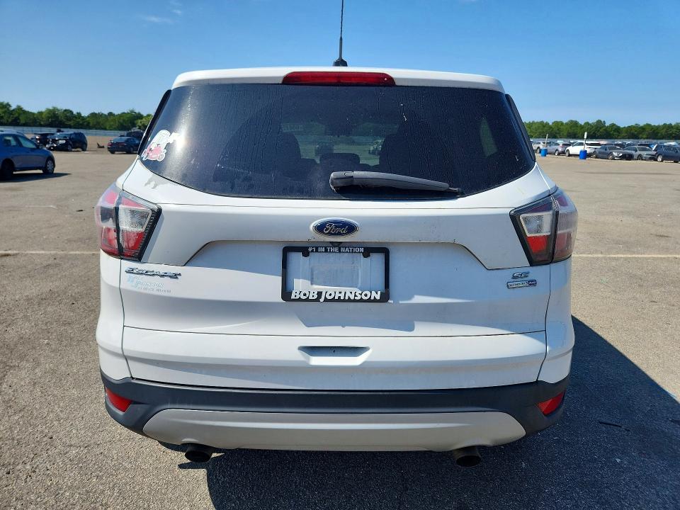 Продажа на аукционе авто 2017 Ford Escape, vin: 1FMCU9GD2HUA21236, номер лота: 68822826
