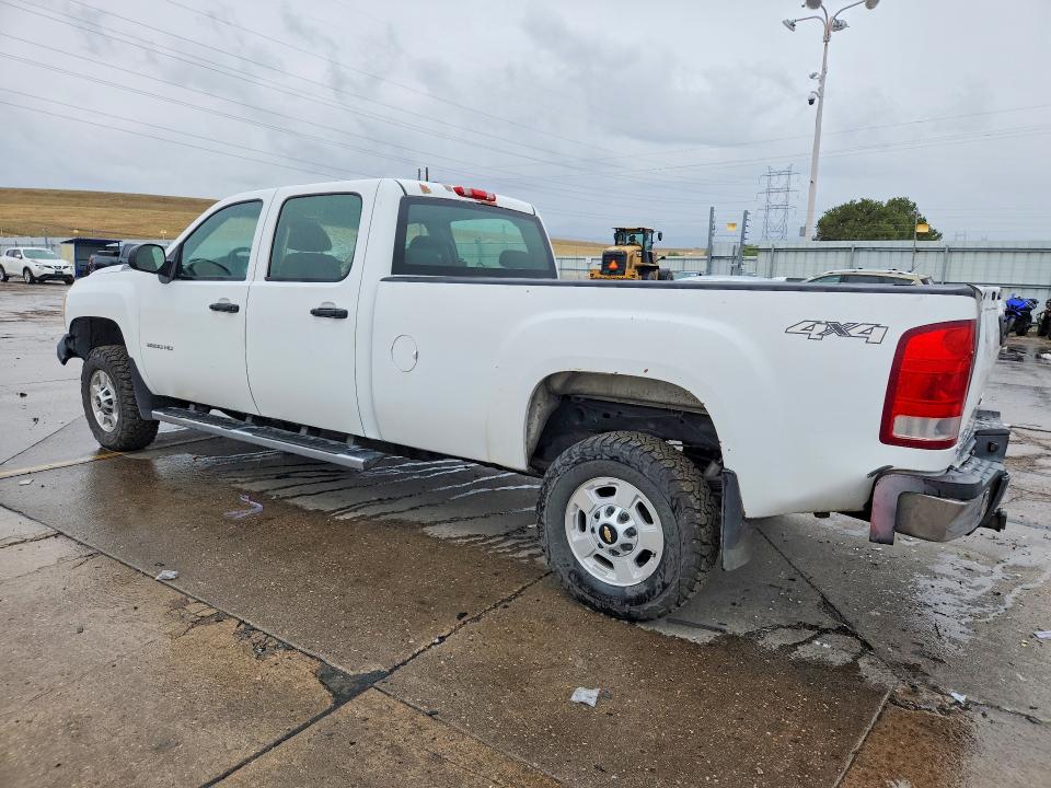 70917436 :رقم المزاد ، 1GT12ZC83BF233858 vin ، 2011 Gmc Sierra مزاد بيع