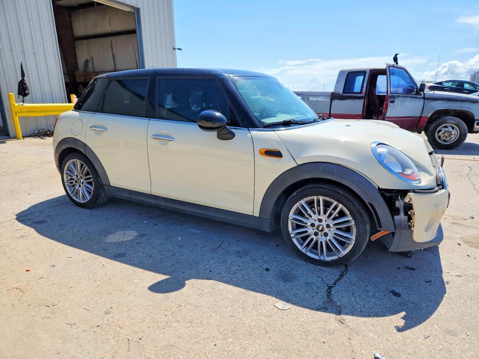 Продаж на аукціоні авто 2016 Mini Cooper, vin: WMWXU1C51G2D12469, номер лоту: 66848456