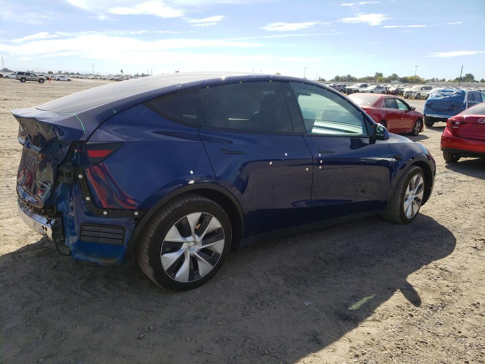 68366486 :رقم المزاد ، 7SAYGDEE7PF628808 vin ، 2023 Tesla Model Y مزاد بيع