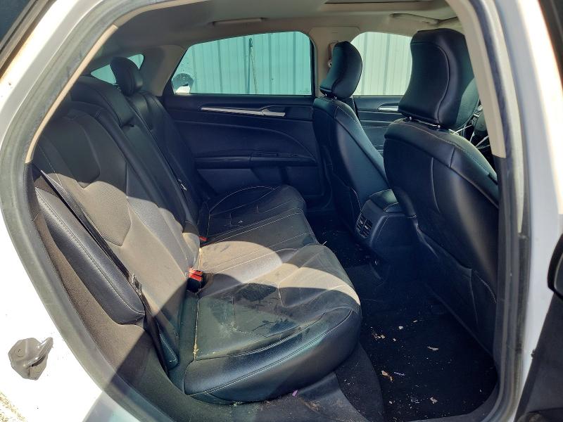 70374256 :رقم المزاد ، 3FA6P0D91JR123859 vin ، 2018 Ford Fusion مزاد بيع