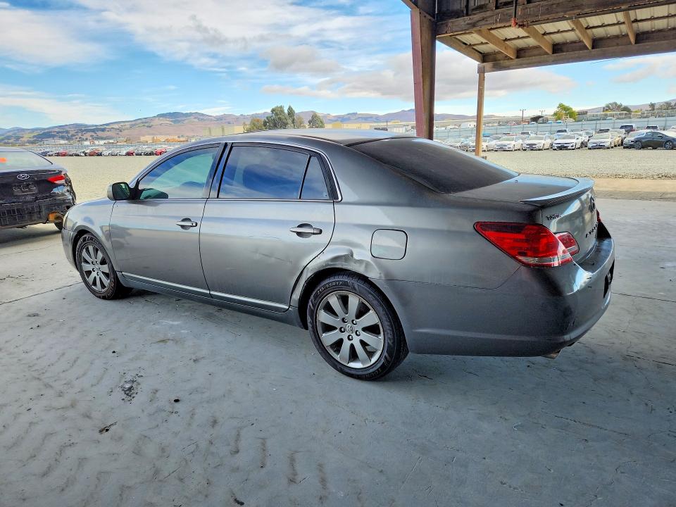 2007 Toyota Avalon მანქანა იყიდება აუქციონზე, vin: 4T1BK36B67U175140, აუქციონის ნომერი: 70522026
