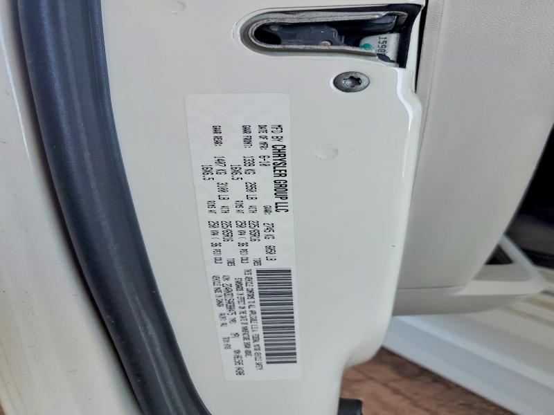 68703006 :رقم المزاد ، 2D4RN3D15AR380475 vin ، 2010 Dodge Grand Caravan مزاد بيع
