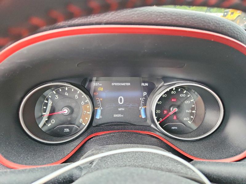 67450836 :رقم المزاد ، 3C4NJDDB0HT667879 vin ، 2017 Jeep Compass مزاد بيع
