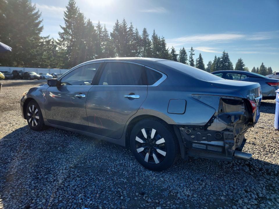 Продажа на аукционе авто 2016 Nissan Altima, vin: 1N4AL3APXGN347623, номер лота: 70829876