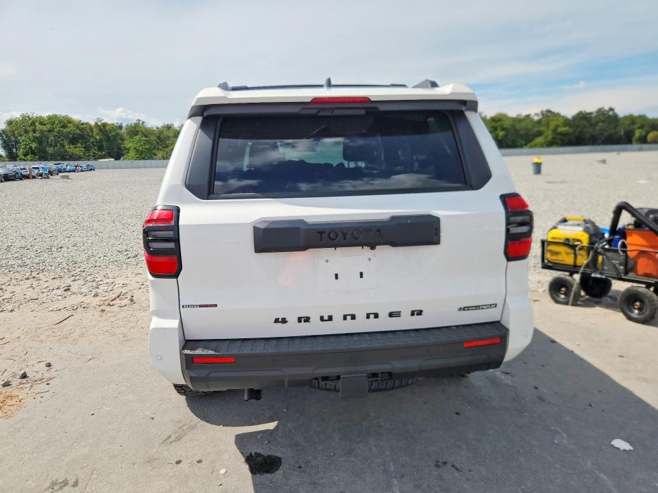 Auction sale of the 2025 Toyota 4runner, vin: JTEVB5BR9S5007622, lot number: 69959216