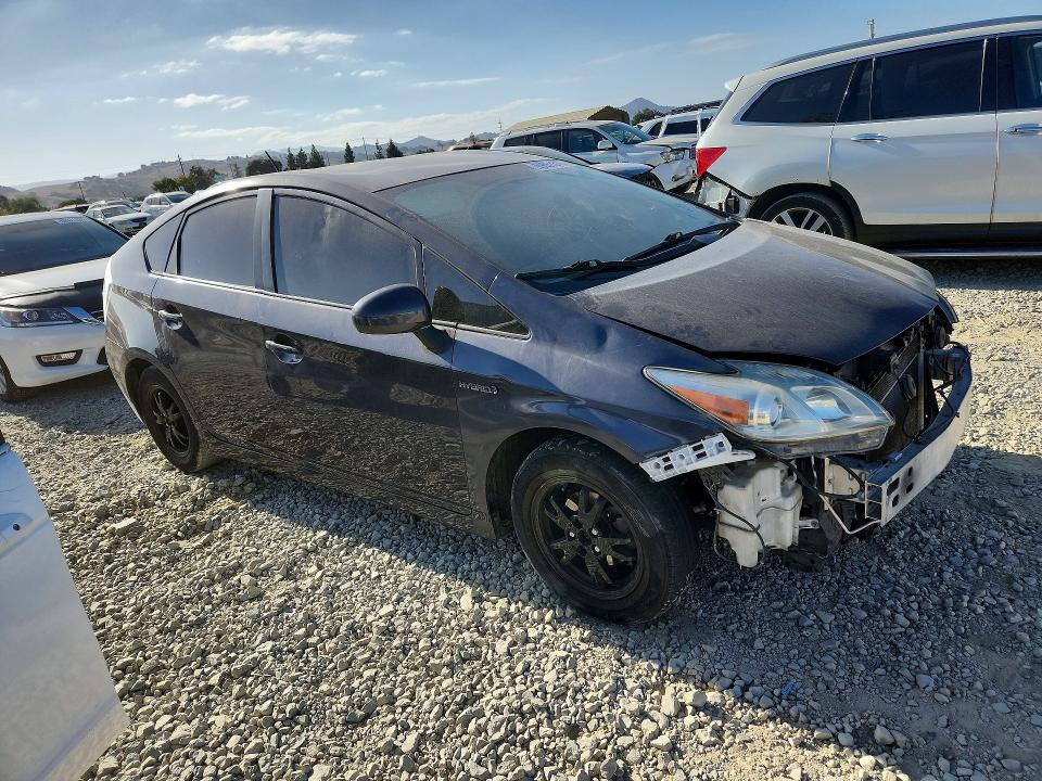 2011 Toyota Prius მანქანა იყიდება აუქციონზე, vin: JTDKN3DU6B0268126, აუქციონის ნომერი: 69051316